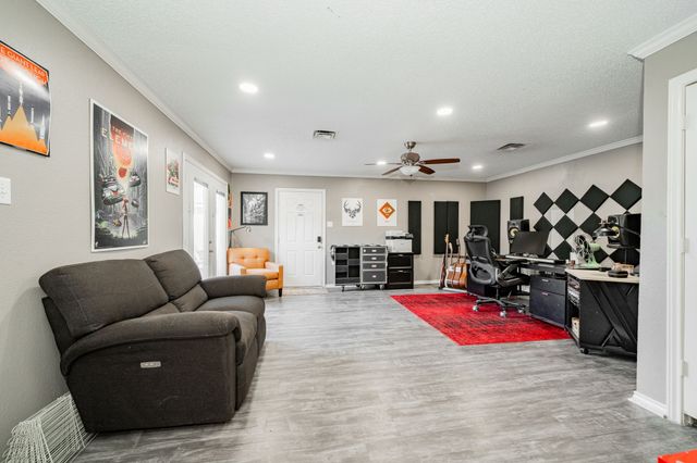 1213 Wedgecrest Lane, Garland, TX 75040