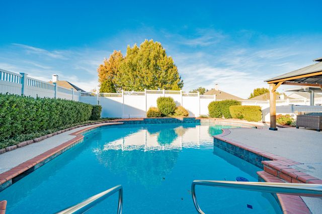 1213 Wedgecrest Lane, Garland, TX 75040