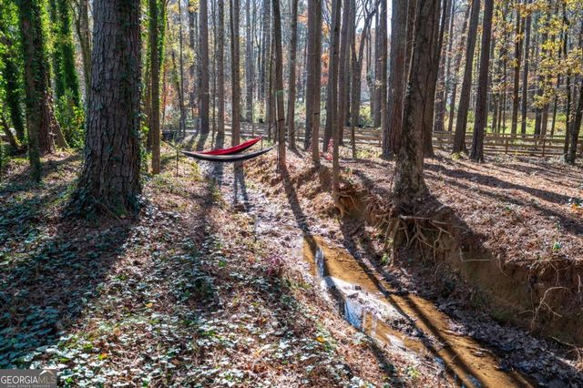 355 Clark Creek Pass, Acworth, GA 30102