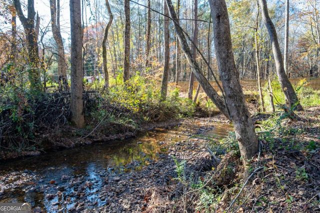 355 Clark Creek Pass, Acworth, GA 30102