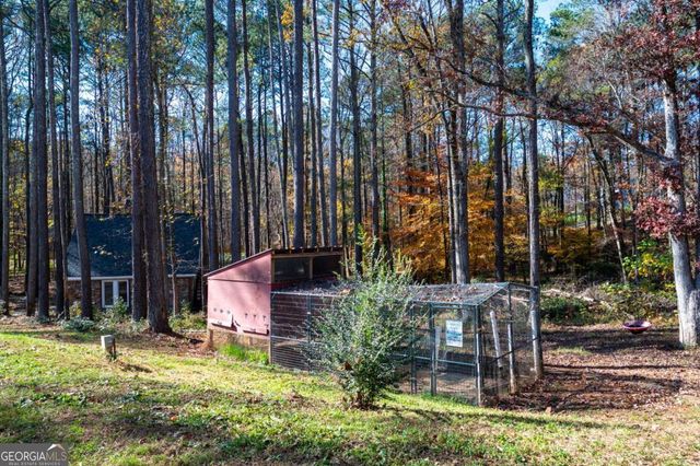 355 Clark Creek Pass, Acworth, GA 30102