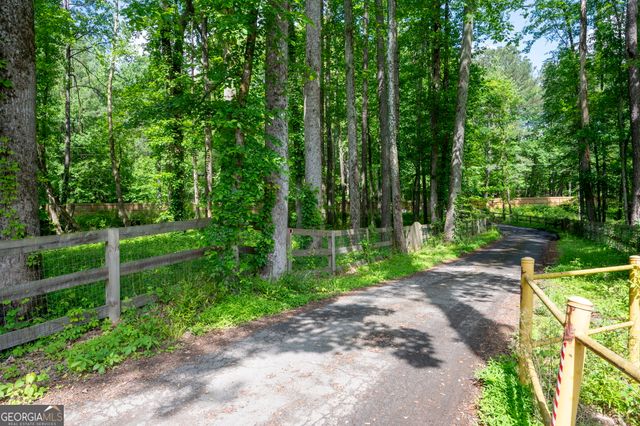 355 Clark Creek Pass, Acworth, GA 30102
