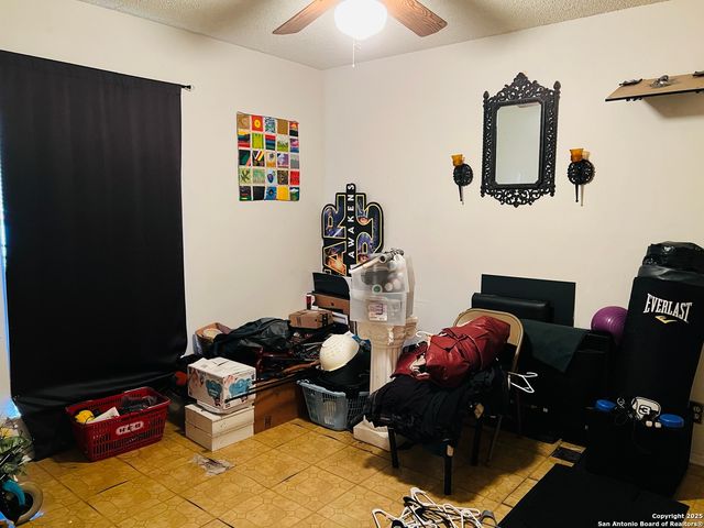 6719 Fair Lake, San Antonio, TX 78244