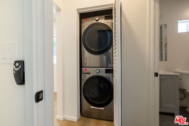 5418 Smiley Drive, Los Angeles, CA 90016