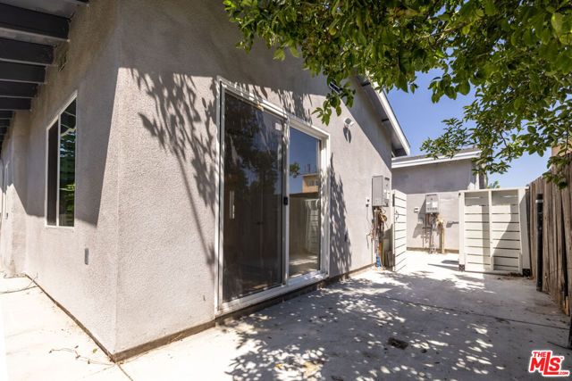 5418 Smiley Drive, Los Angeles, CA 90016