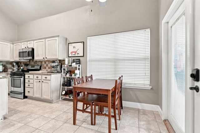 3421 Galaway Bay Drive, Grand Prairie, TX 75052