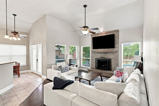 3421 Galaway Bay Drive, Grand Prairie, TX 75052