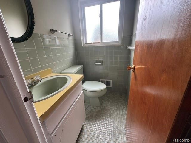 309 E Farnum Avenue, Royal Oak, MI 48067
