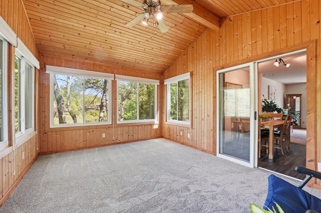 783 Bur Oak Court, Vadnais Heights, MN 55127