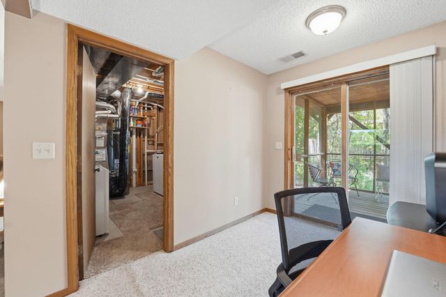 783 Bur Oak Court, Vadnais Heights, MN 55127
