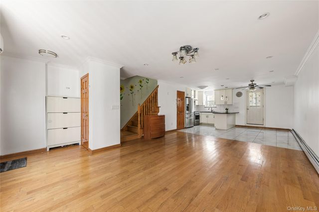 5352 194th Street, Fresh Meadows, NY 11365
