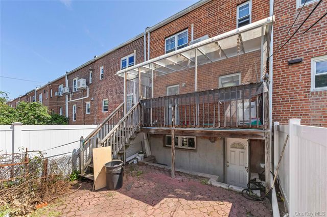 5352 194th Street, Fresh Meadows, NY 11365
