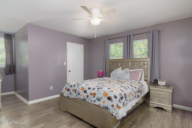 101 Pinewood Drive, Hattiesburg, MS 39402