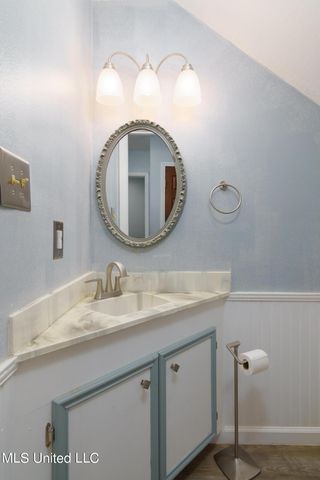 101 Pinewood Drive, Hattiesburg, MS 39402