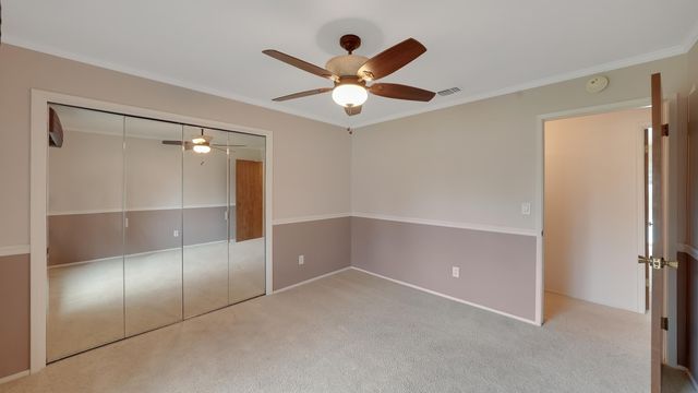 2113 E Paradise Avenue, Visalia, CA 93292