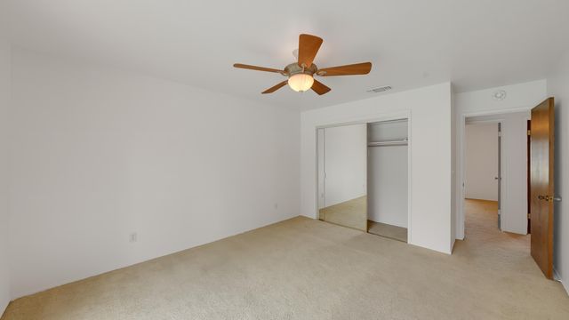 2113 E Paradise Avenue, Visalia, CA 93292