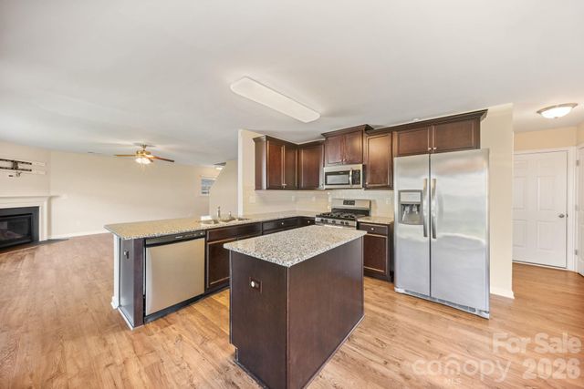8523 Mansell Court, Charlotte, NC 28215