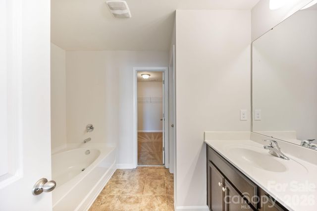 8523 Mansell Court, Charlotte, NC 28215