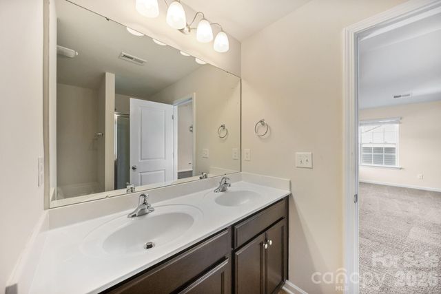8523 Mansell Court, Charlotte, NC 28215
