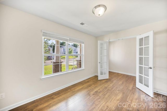 8523 Mansell Court, Charlotte, NC 28215