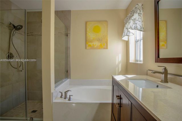 614 Stanton Lane, Weston, FL 33326