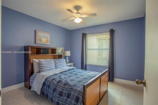 614 Stanton Lane, Weston, FL 33326