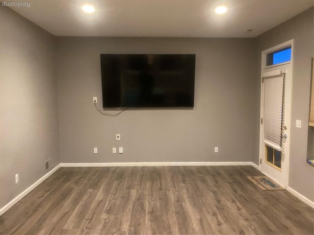 6866 Fox Lane, Waterford Charter Township, MI 48327