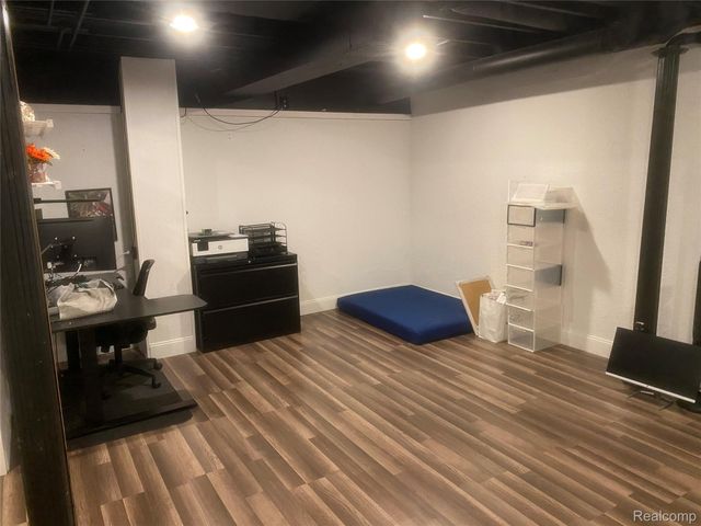 6866 Fox Lane, Waterford Charter Township, MI 48327