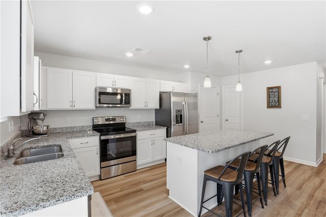 36 Chalet Court, Anderson, SC 29621