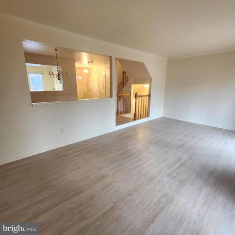 6054 ROCKTON CT, Centreville, VA 20121