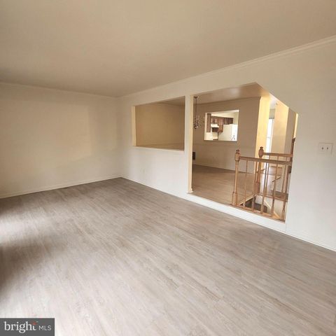 6054 ROCKTON CT, Centreville, VA 20121