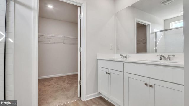 1011 NEW RD, Linwood, NJ 08221