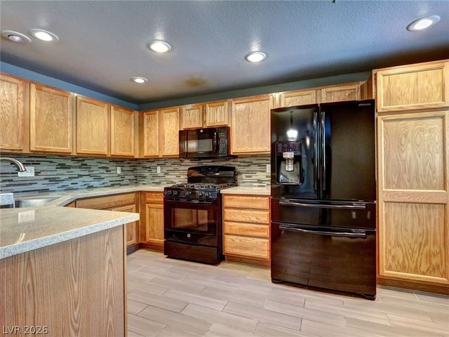 10809 Garden Mist Drive 1082, Las Vegas, NV 89135