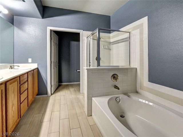 10809 Garden Mist Drive 1082, Las Vegas, NV 89135