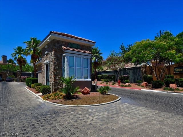 10809 Garden Mist Drive 1082, Las Vegas, NV 89135