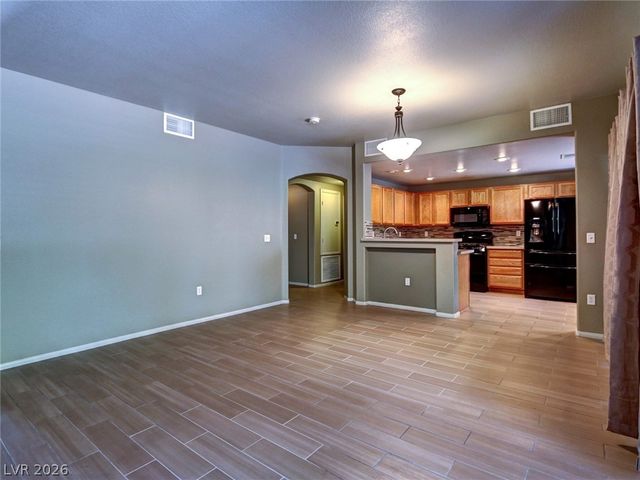 10809 Garden Mist Drive 1082, Las Vegas, NV 89135