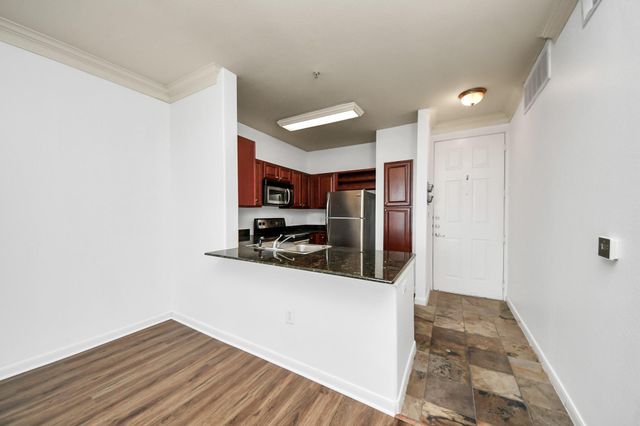 7575 Kirby Drive 3403, Houston, TX 77030