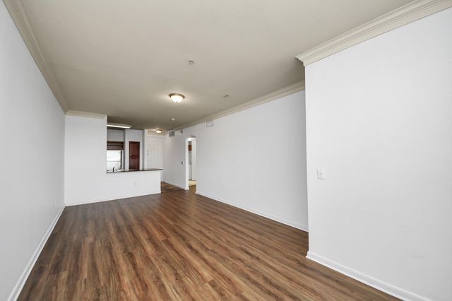 7575 Kirby Drive 3403, Houston, TX 77030