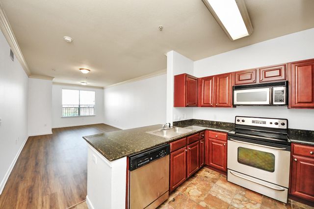 7575 Kirby Drive 3403, Houston, TX 77030