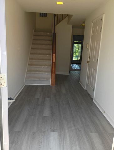 13554 LAVENDER MIST LN, Centreville, VA 20120