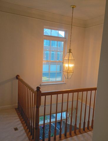 13554 LAVENDER MIST LN, Centreville, VA 20120