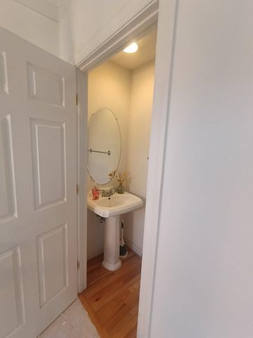 13554 LAVENDER MIST LN, Centreville, VA 20120