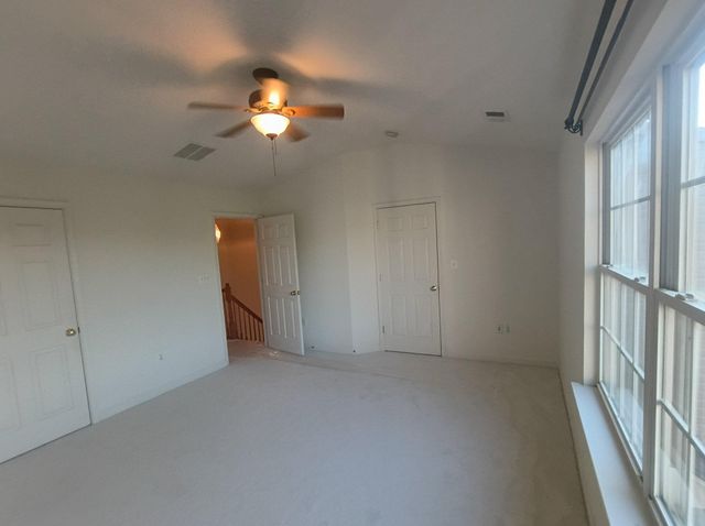 13554 LAVENDER MIST LN, Centreville, VA 20120