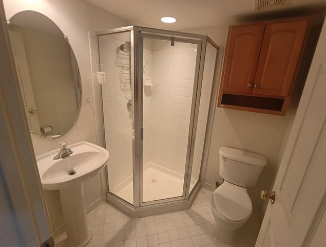 13554 LAVENDER MIST LN, Centreville, VA 20120