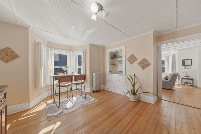 50 Webster St, Lynn, MA 01902