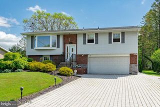 691 HARVEY ST, West Hazleton, PA 18202