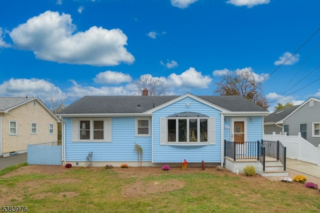 117 S 20Th Ave, Manville Boro, NJ 08835