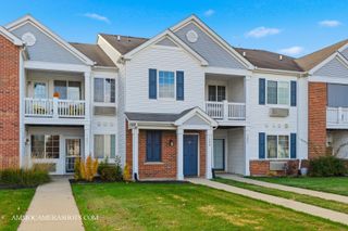 148 Bertram Drive O, Yorkville, IL 60560