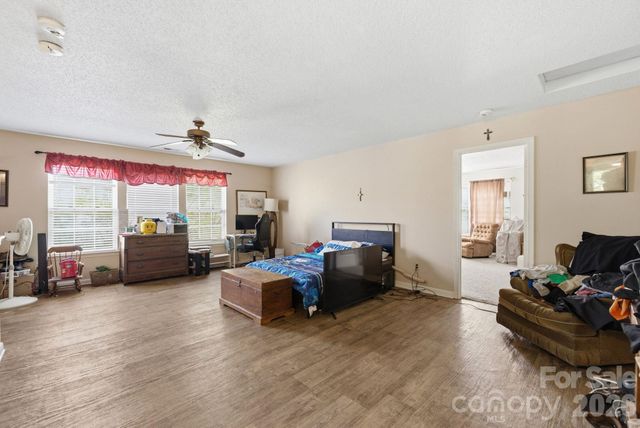 2028 Harrison Park Drive, Waxhaw, NC 28173