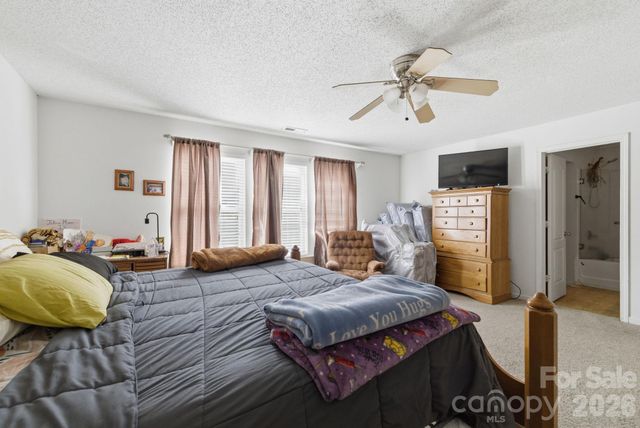 2028 Harrison Park Drive, Waxhaw, NC 28173